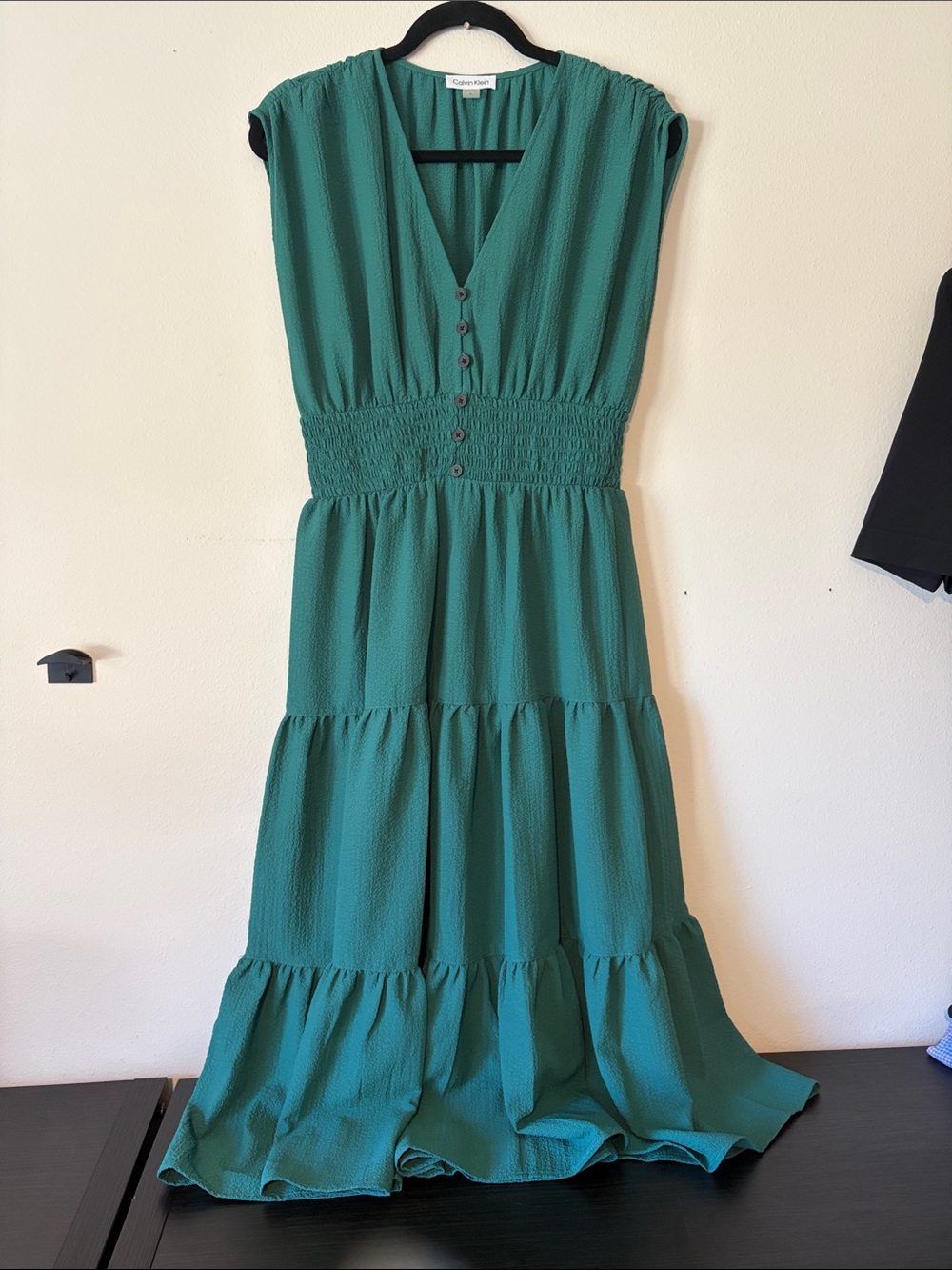 Calvin Klein Sleeveless Green Tiered Maxi Dress with Smocked Waist